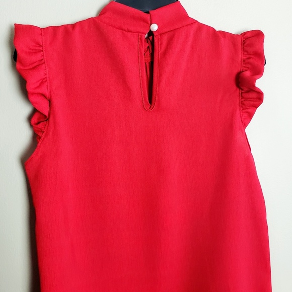 ✴SALE✴2 Hearts Red Flowy Ruffle Sleeve Top Size M - Picture 5 of 5
